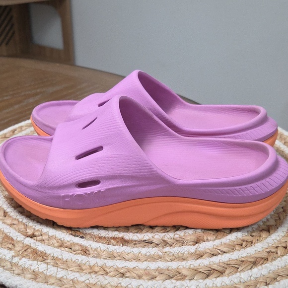 Hoka One Ora Recovery Slide, Size 4Y/ Womans 7 - Picture 4 of 8